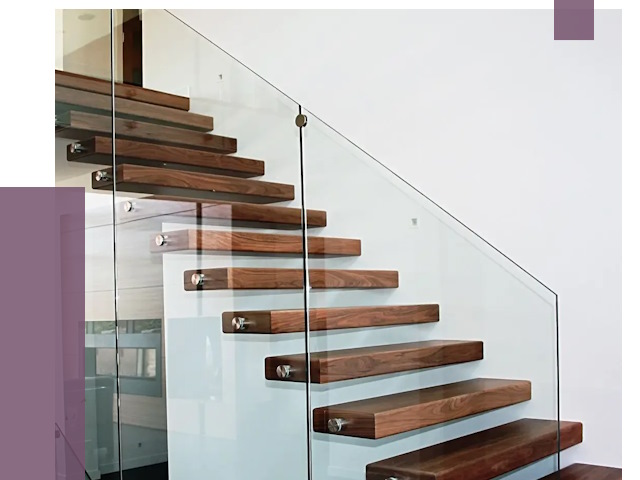 Стеклянные перила для лестницы в Балашове от 14745 руб.