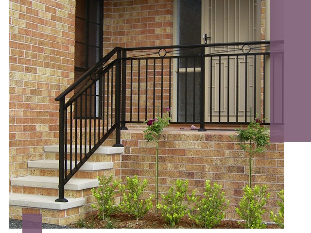 Уличные перила из металла под ключ в Балашове