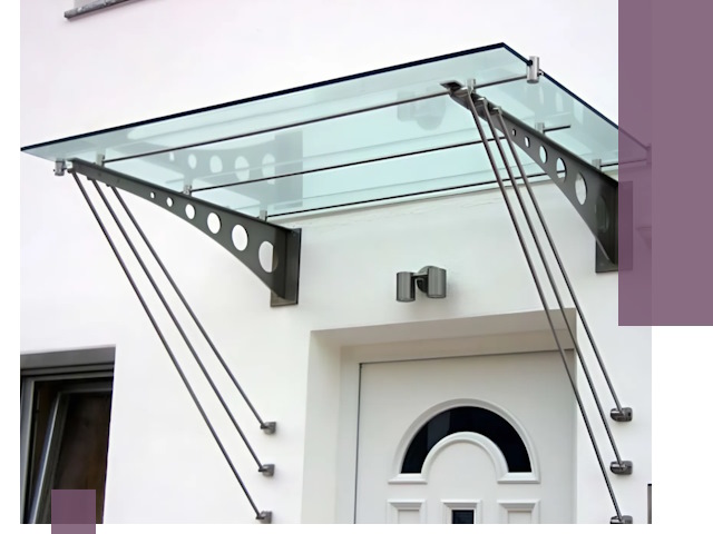 Козырьки над входом под ключ в Балашове — изготовление и монтаж
