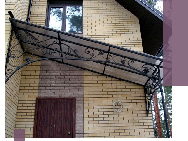 Односкатные козырьки из металла под ключ в Балашове